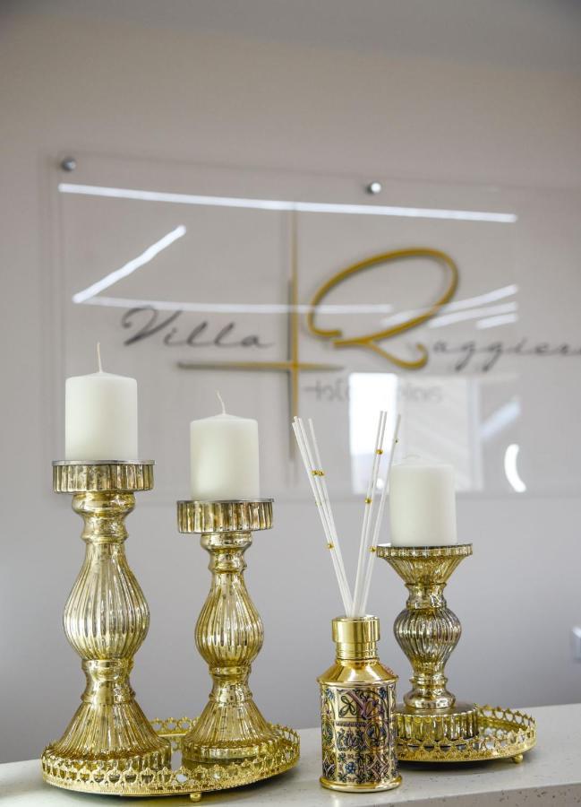 Hotel Villa Ruggiero Brusciano Buitenkant foto
