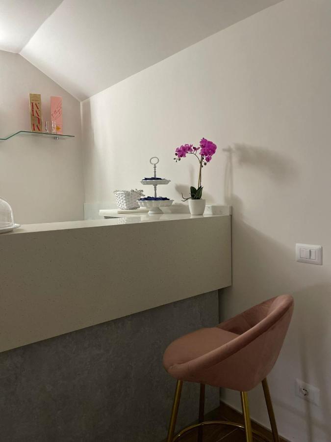 Hotel Villa Ruggiero Brusciano Buitenkant foto