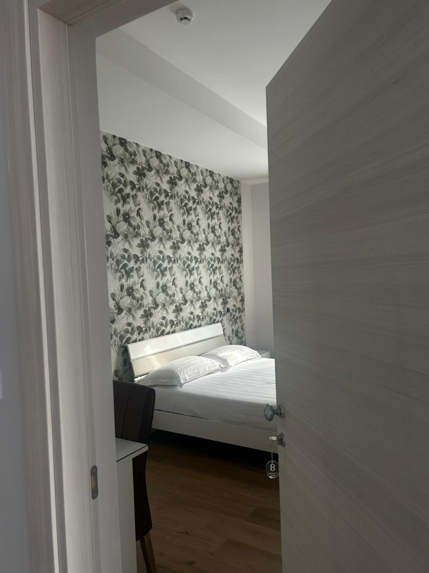 Hotel Villa Ruggiero Brusciano Buitenkant foto